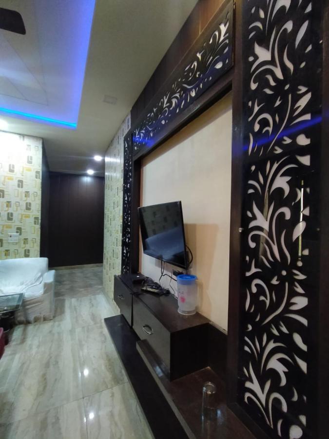 Hotel Prakash Regency Hapur Buitenkant foto