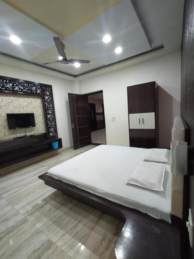 Hotel Prakash Regency Hapur Buitenkant foto