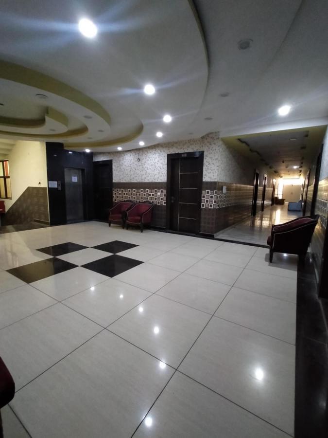 Hotel Prakash Regency Hapur Buitenkant foto